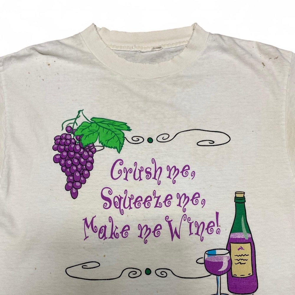 Vintage  crush me squeeze mw make me wine funny graphic white  T-shirt